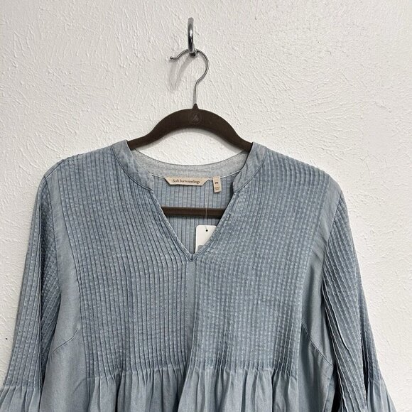 Soft Surroundings Top Womens PM Blue Bell Sleeve Chambray Cottagecore Coastal - Picture 4 of 10